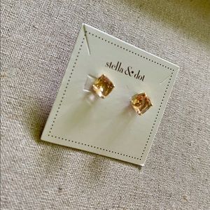 Stella & Dot Luxe Stud - Pink